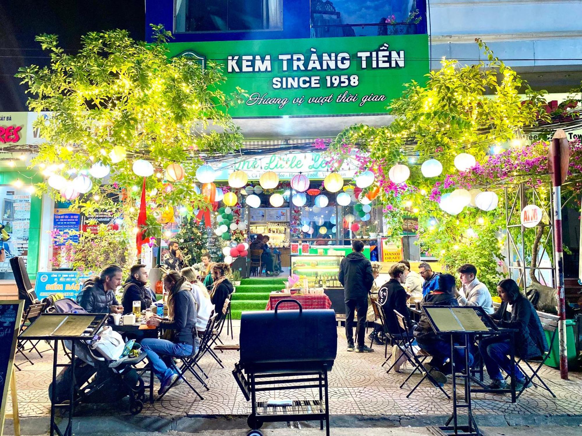 Catba Pod Hostel - Restaurant And Rooftop Bar Dong Khe Sau المظهر الخارجي الصورة