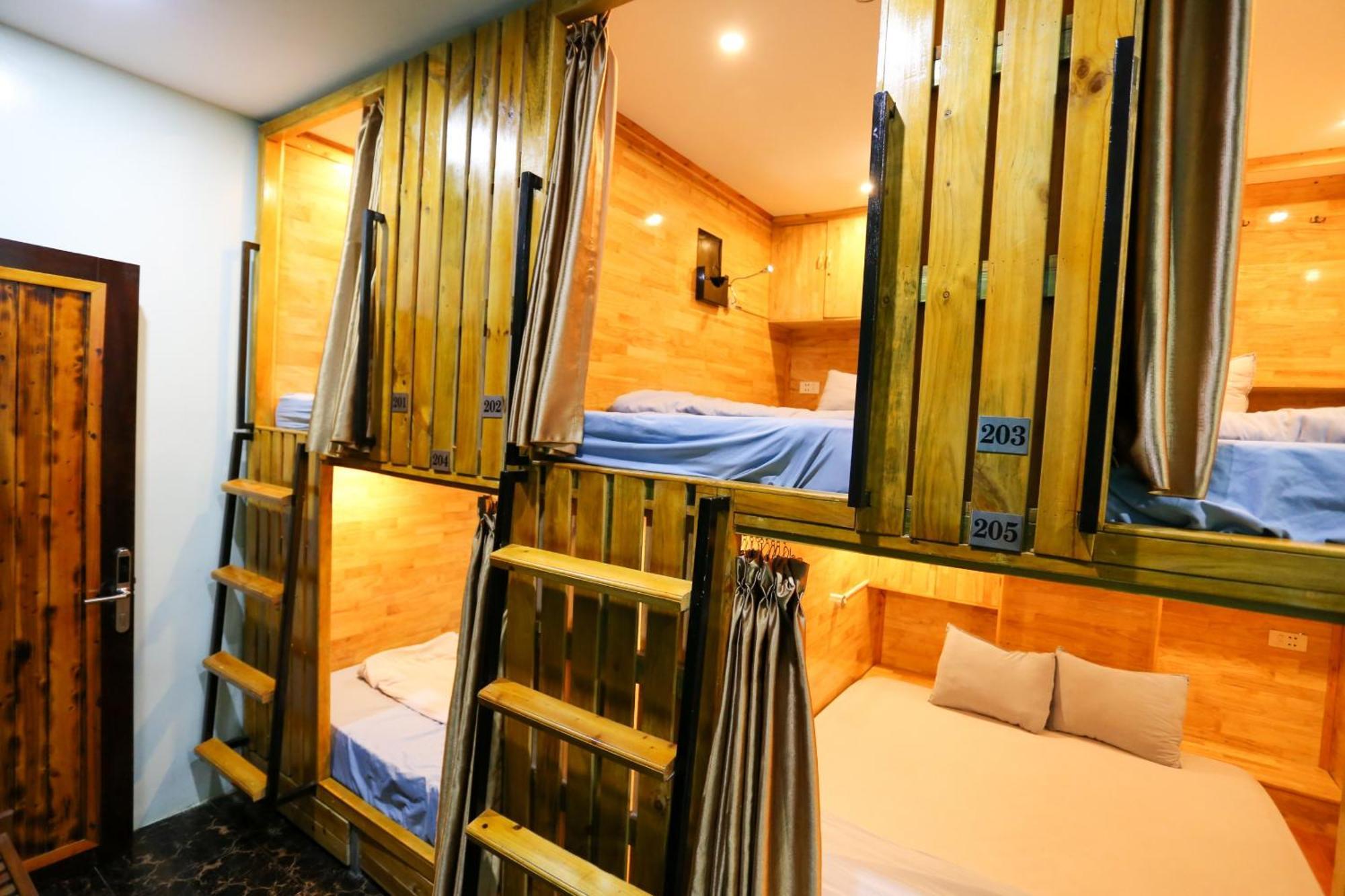 Catba Pod Hostel - Restaurant And Rooftop Bar Dong Khe Sau المظهر الخارجي الصورة
